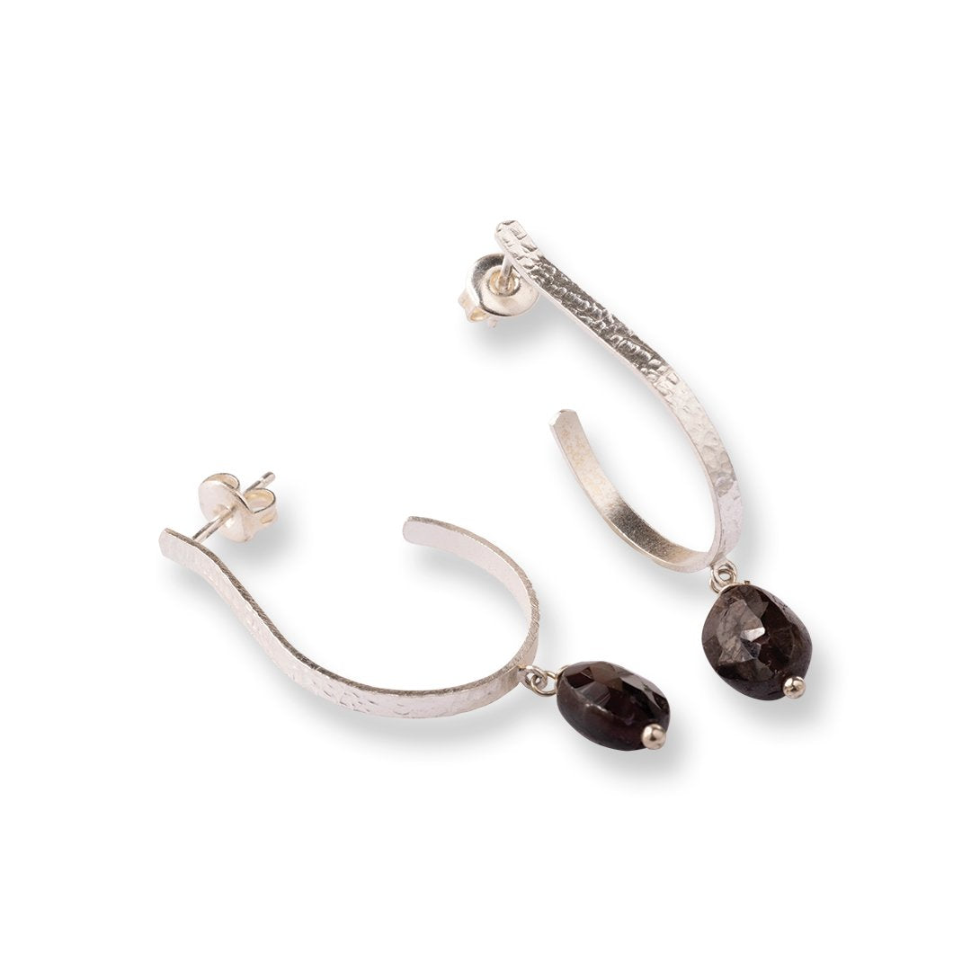 Attracted Garnet Earrings Silver Plated