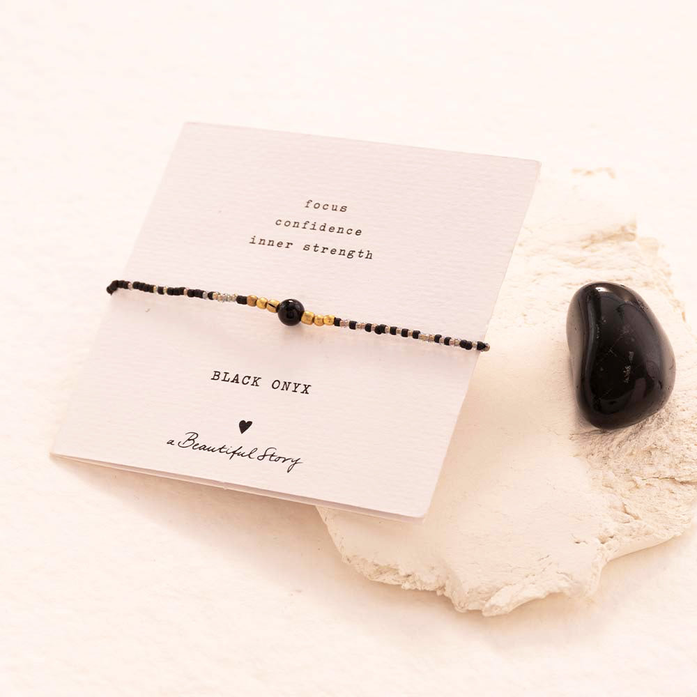 Iris Card Black Onyx Gold Colored Bracelet