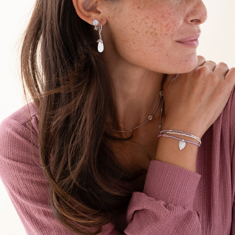 Adventurous Rose Quartz Silver Colored Necklace