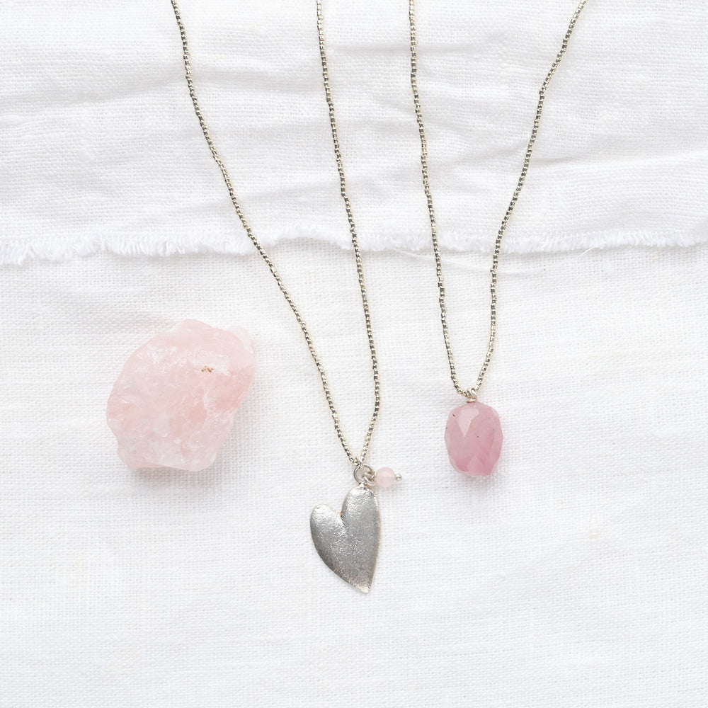 Calm Rose Quartz Silver Colored Necklace