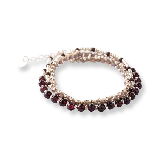 Advanced Garnet Bracelet Silver Colored