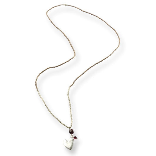 Blessing Garnet Necklace Silver Colored