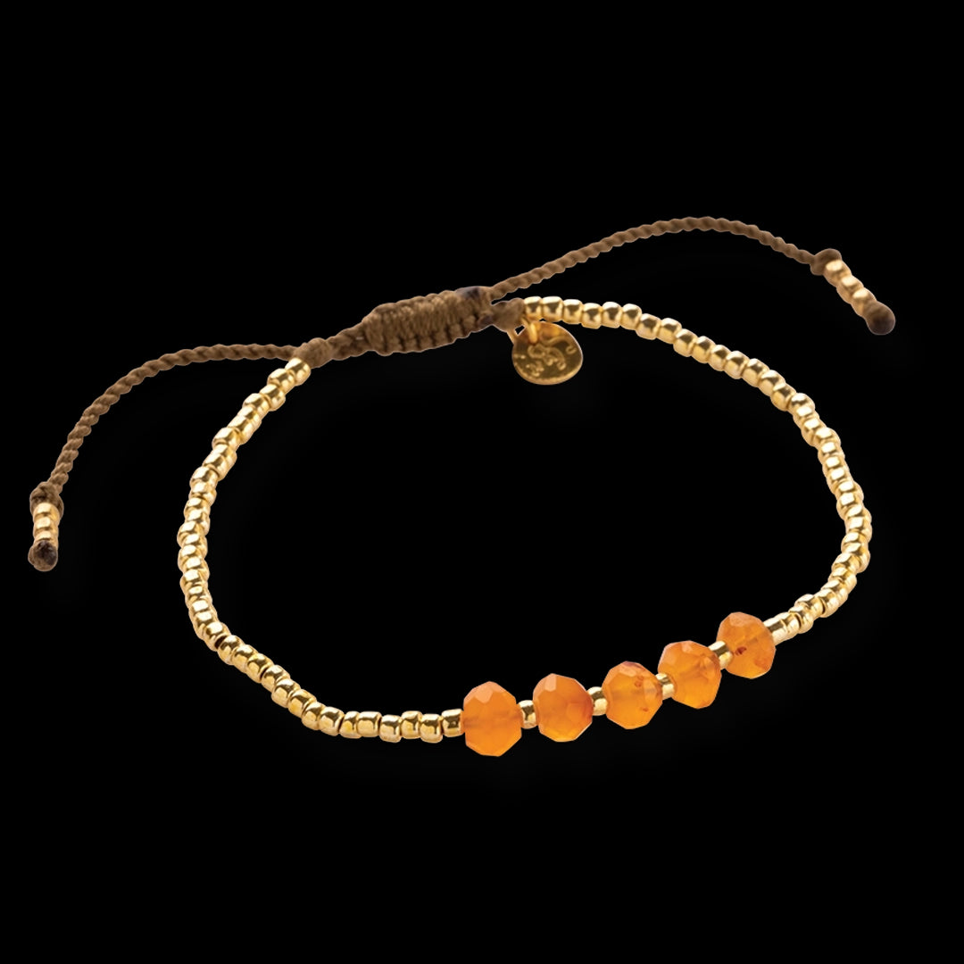 Essential Carnelian Bracelet Gold Colored