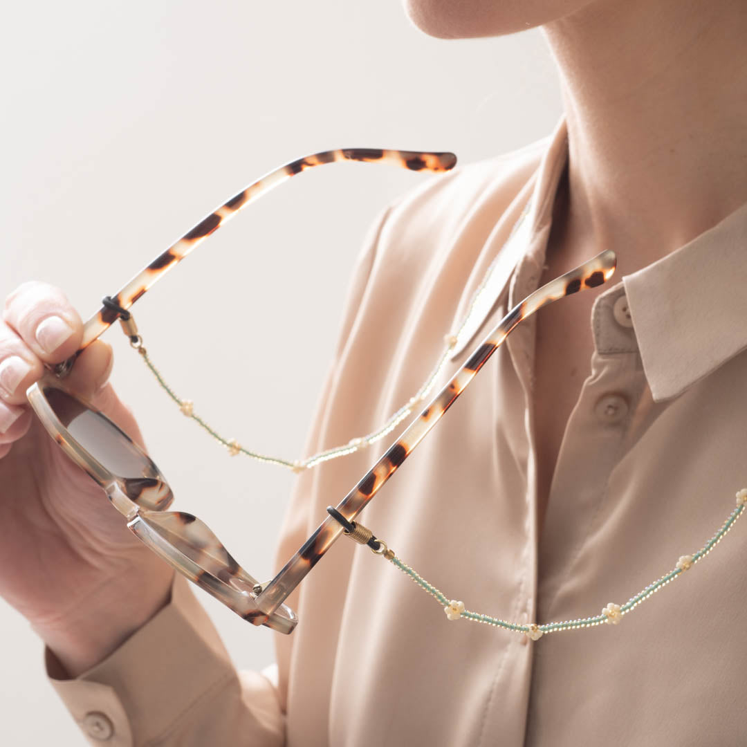 Flower Aventurine Gold Glasses Cord