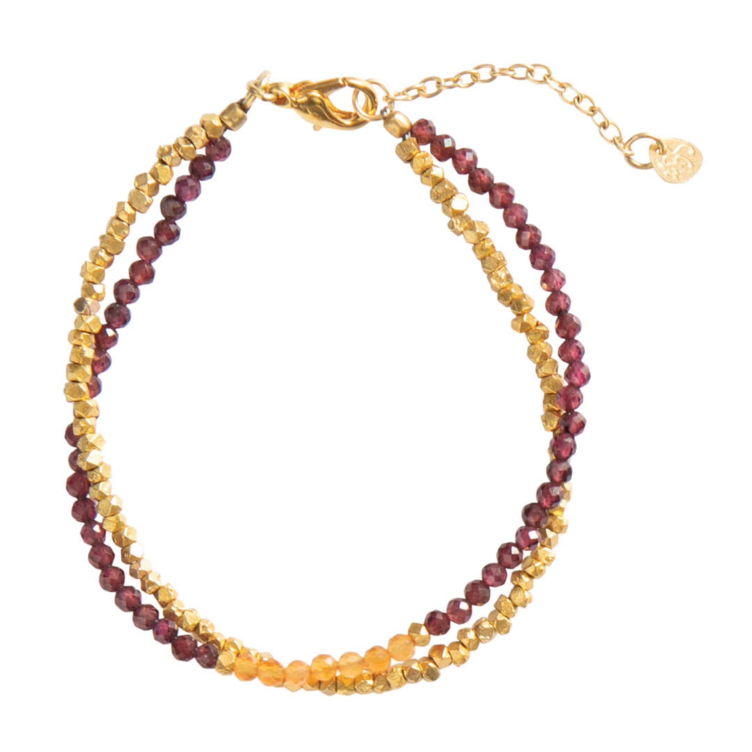 Gracious Garnet Carnelian Gold Bracelet