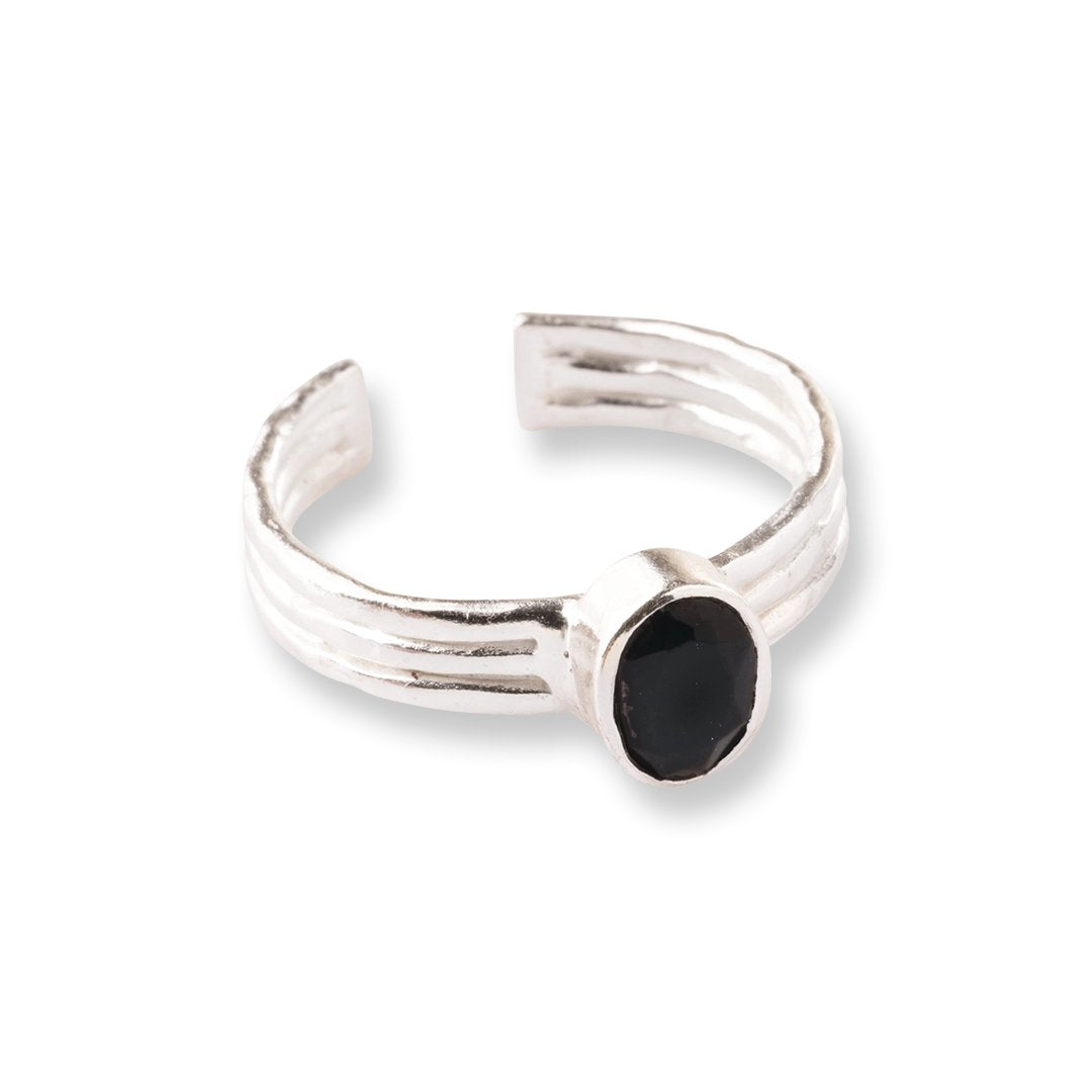 Attentive Black Onyx Ring Silver